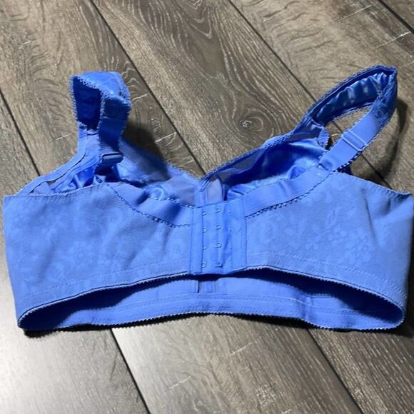 NEW Underscore Wire-free Periwinkle Bra Size 38D - Picture 4 of 5